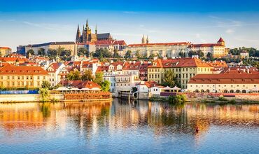 PRAG PANORAMA THY İLE 3 GECE 
