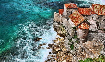 AIR MONTENEGRO HY İLE BUDVA TURU 3 GECE (TGD-TGD)