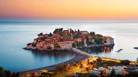 BUDVA PANORAMA (YAZ DÖNEMİ) TÜRK HAVA YOLLARI SEFERİ İLE 3 GECE (TGD-TGD)